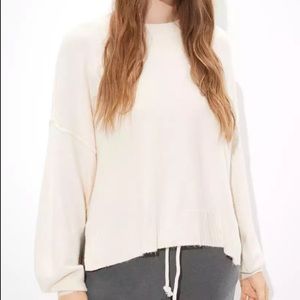 American Eagle Sweater - Cream